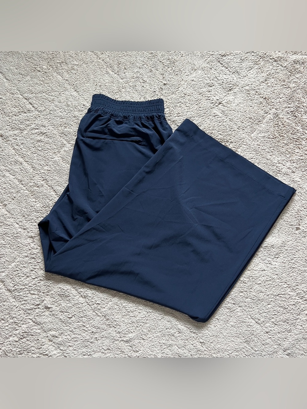 Athleta Brooklyn Wide Leg Cropped Pants Preppy Office Business Capsule Chic Sz 4